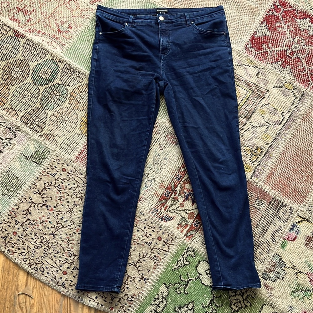 Universal standard high-rise skinny jeans in dark indigo, inseam long
